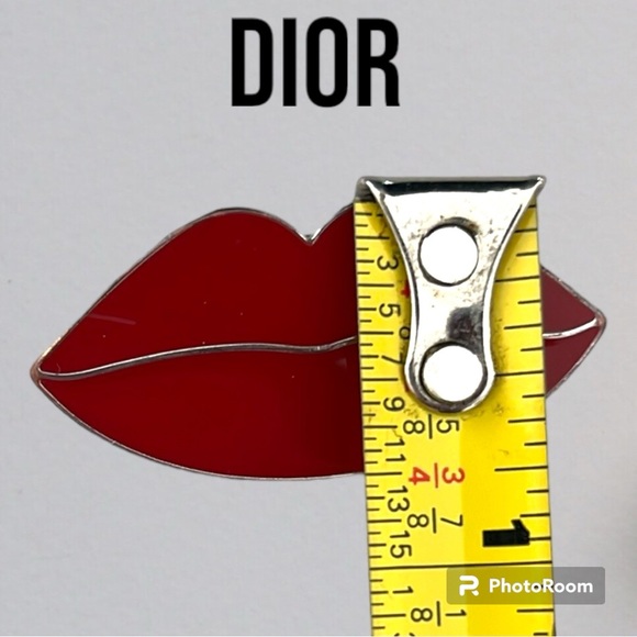 DIOR RED LIP BROOCH PIN - Picture 6 of 7